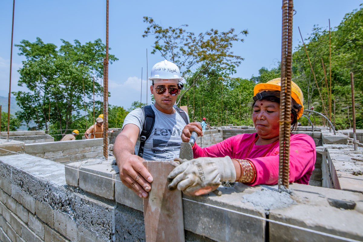 Interlocking CSEB Brick