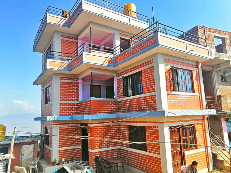 Compressed stabilized earth brick